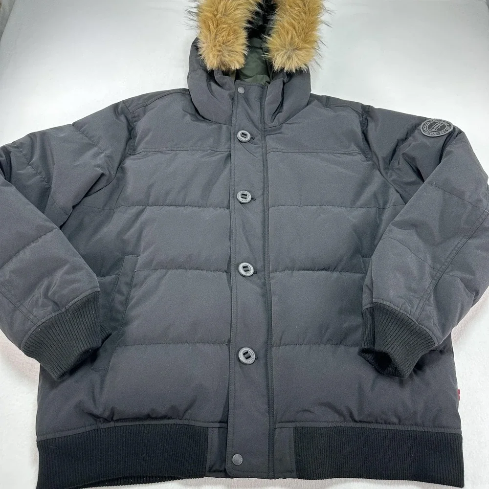 Levi's Jacket Mens 2XL Black Puffer Faux Fur Hood Button Front Winter Warm Prep